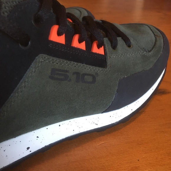 Five Ten Fivetennies hiking approach shoe - Picture 3 of 8